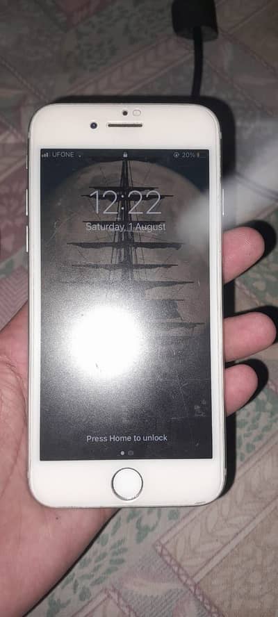 Apple iPhone 7