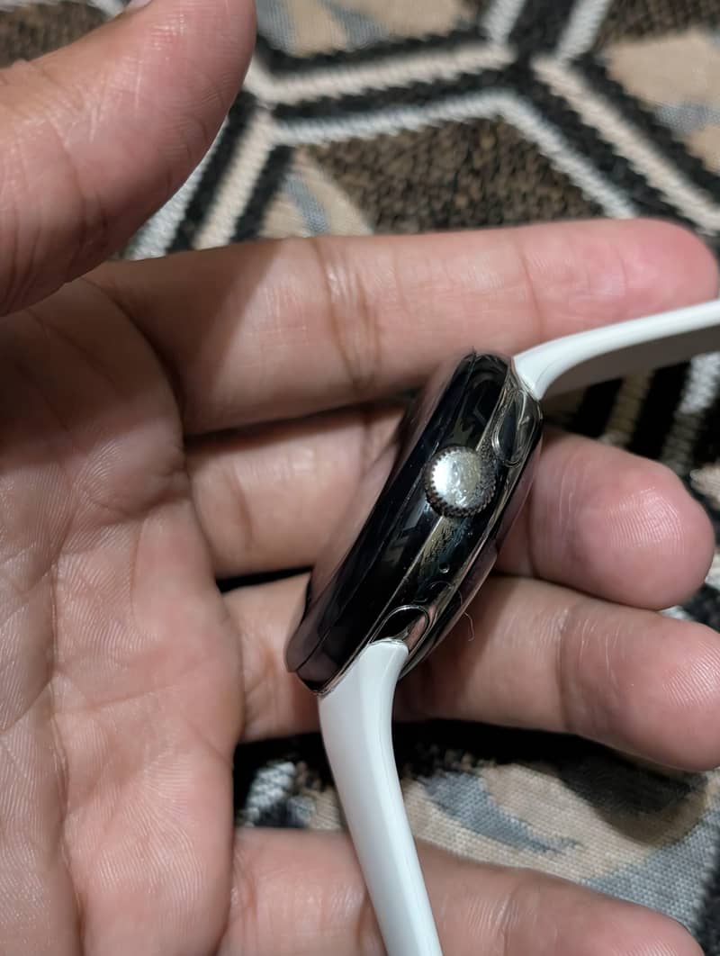 Google Pixel Watch 1