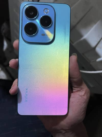Infinix Hot 40 Pro