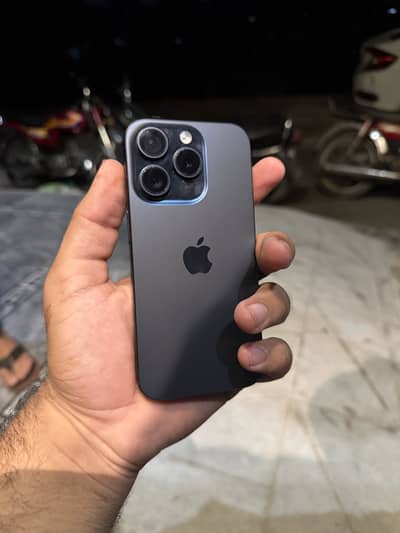 Apple iPhone 15 Pro