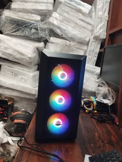 Ryzen 7 7700| Zotac 5060 8Gb | 16 GB DDR5 | MSI B 650