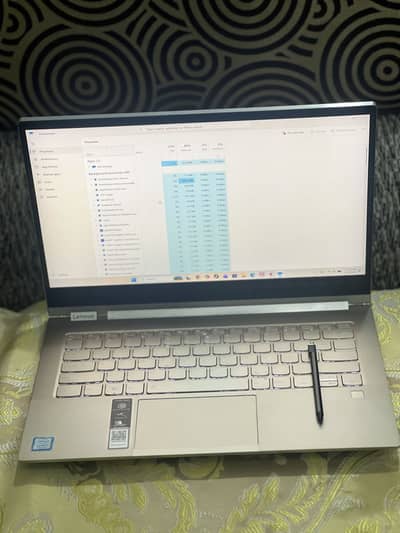Lenovo yoga C930 Core i7-8550U PAN TOUCH