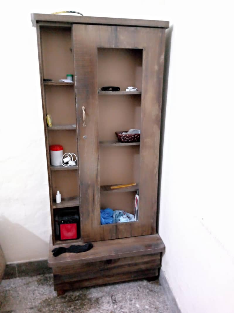 dressing table 0