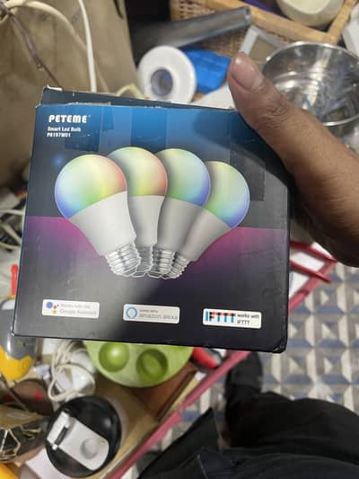 Multi colur bulb phone control