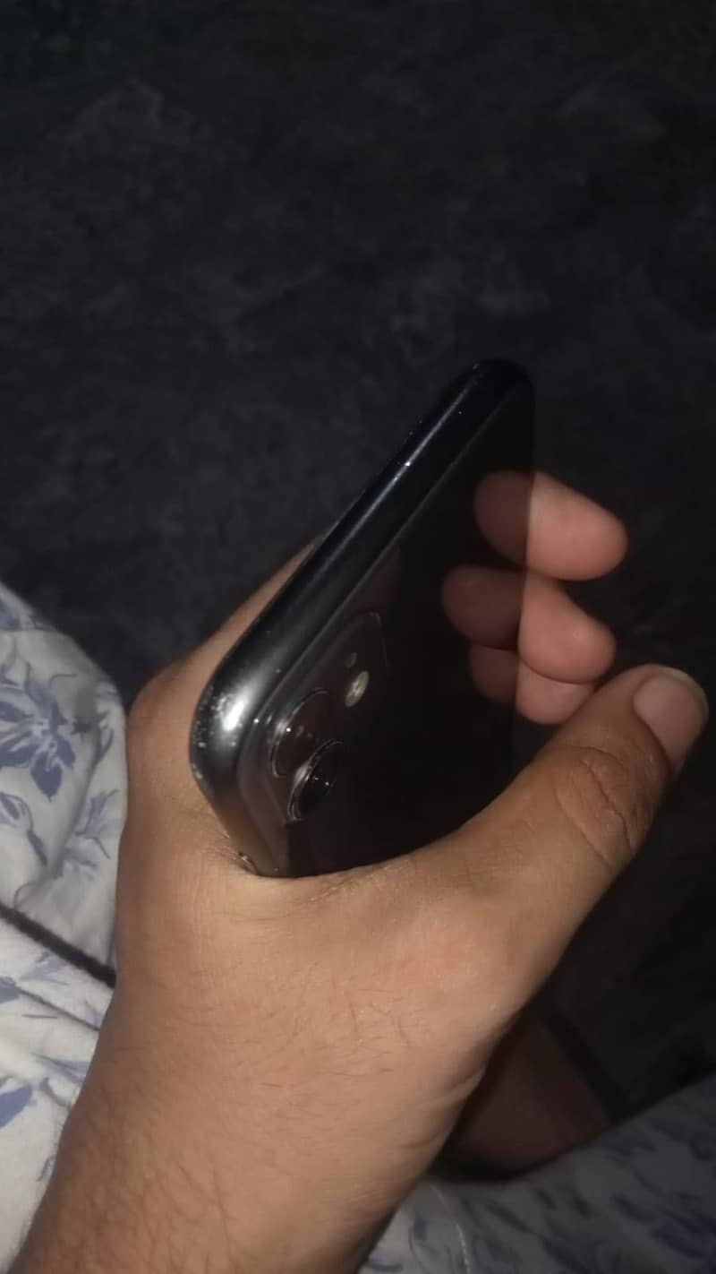 Apple iPhone 11 1