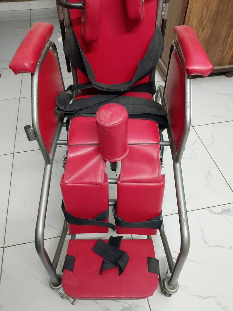 disability chairs 0