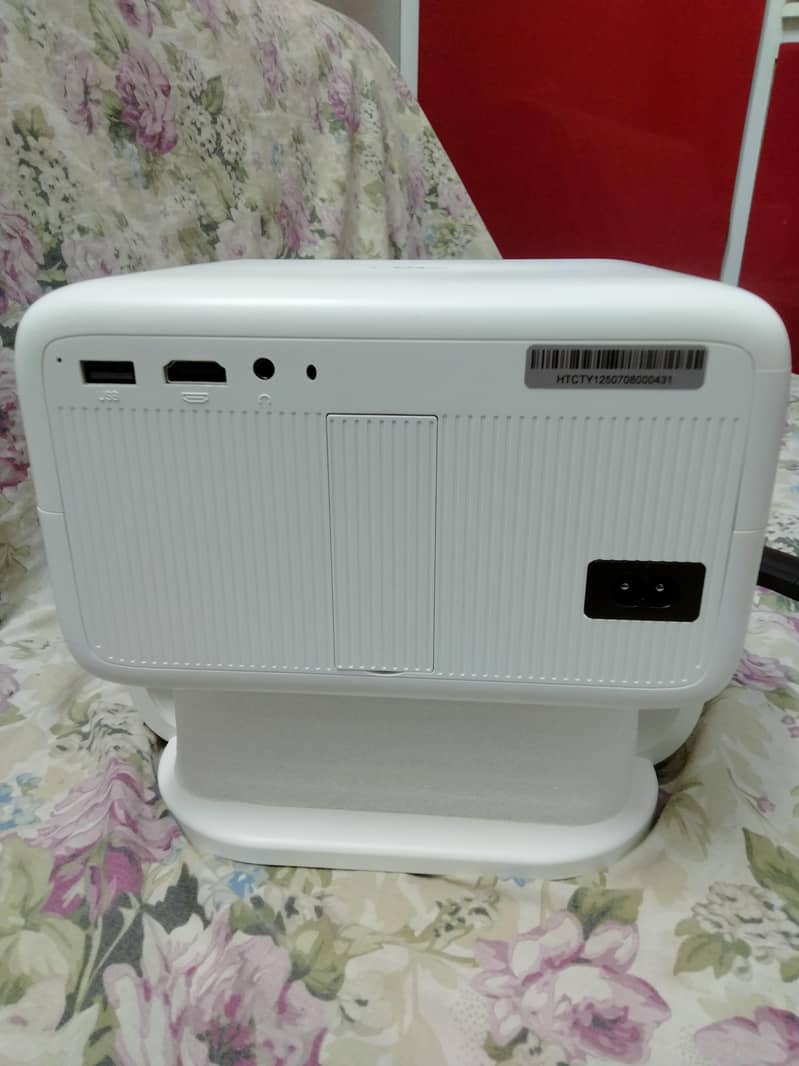 Magcubic Smart Projector 1