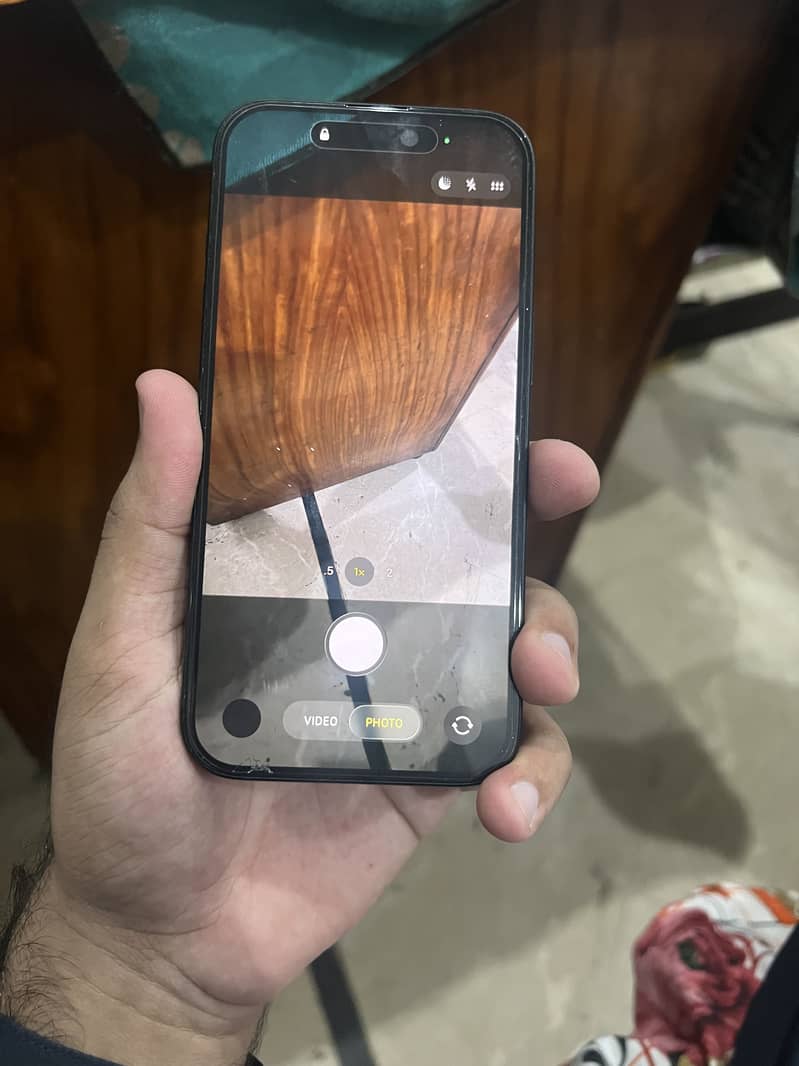 Iphone 15 4