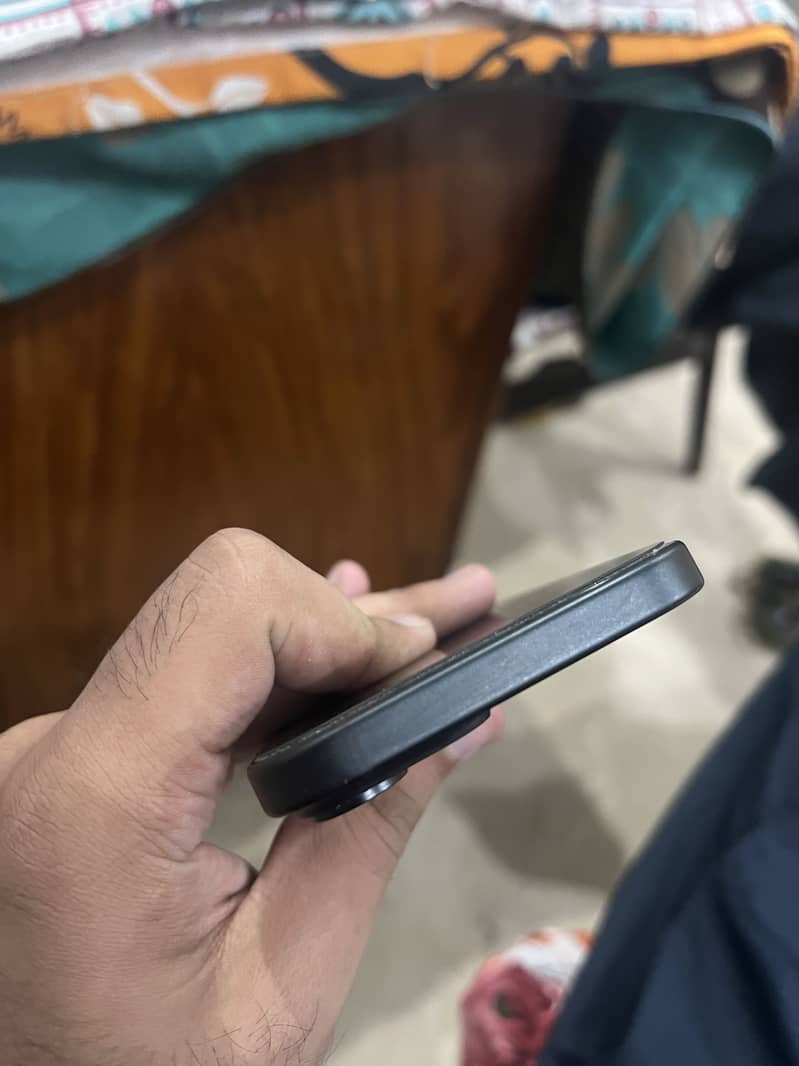 Iphone 15 8