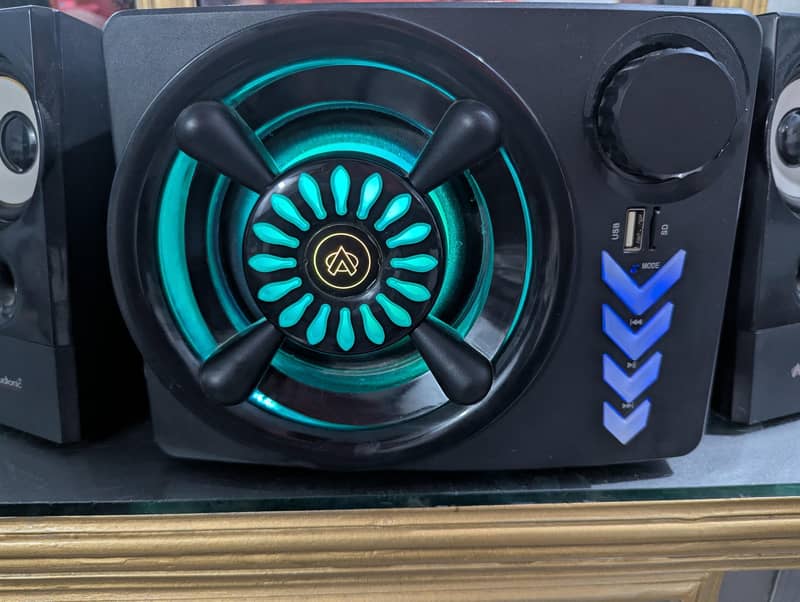 Audionic Max-290 2.1 Bluetooth Speaker 2