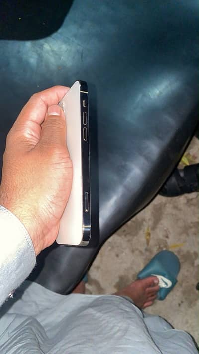 Apple iPhone 12 Pro