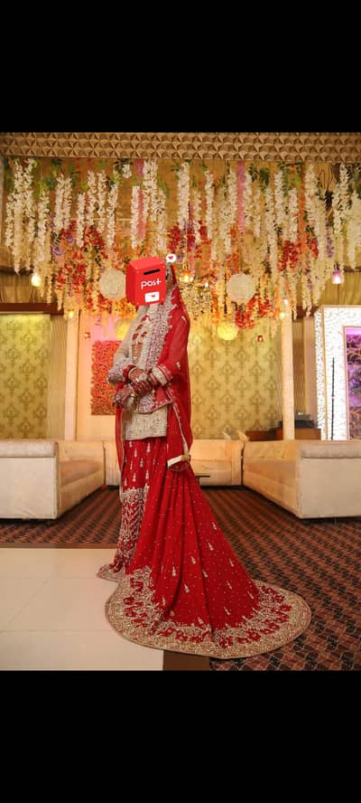 Bridal dress