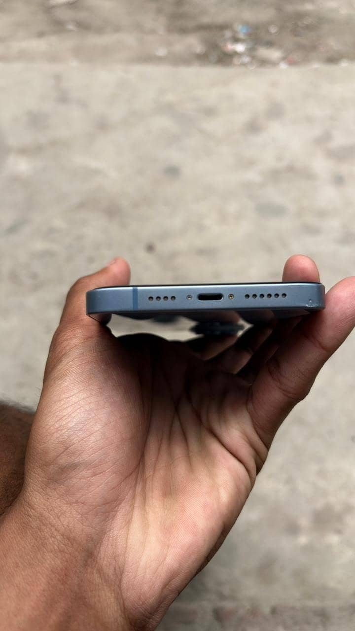 Apple iPhone 14 plus 3
