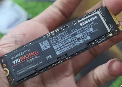 Samsung 979 EVO Plus 2TB NVMe SSD
