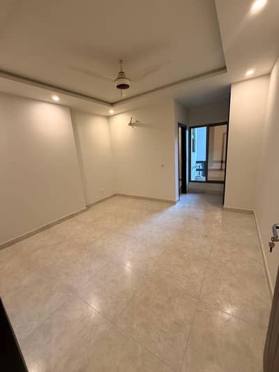 One Bed Apartment available for rent zarkon heights