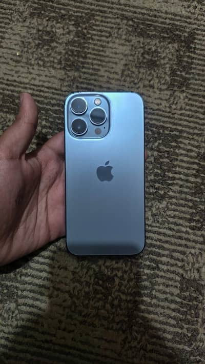 Apple iPhone 13 Pro