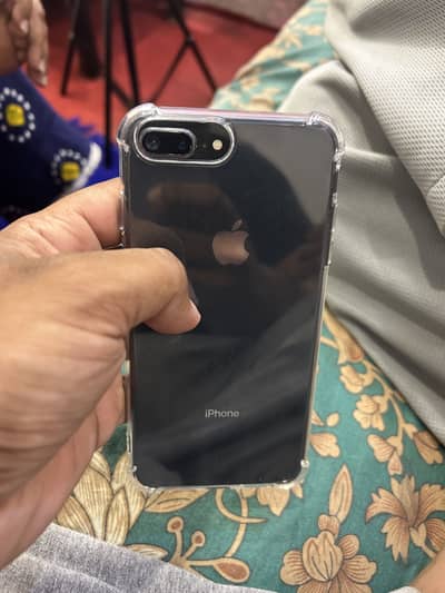 Apple iPhone 8 Plus
