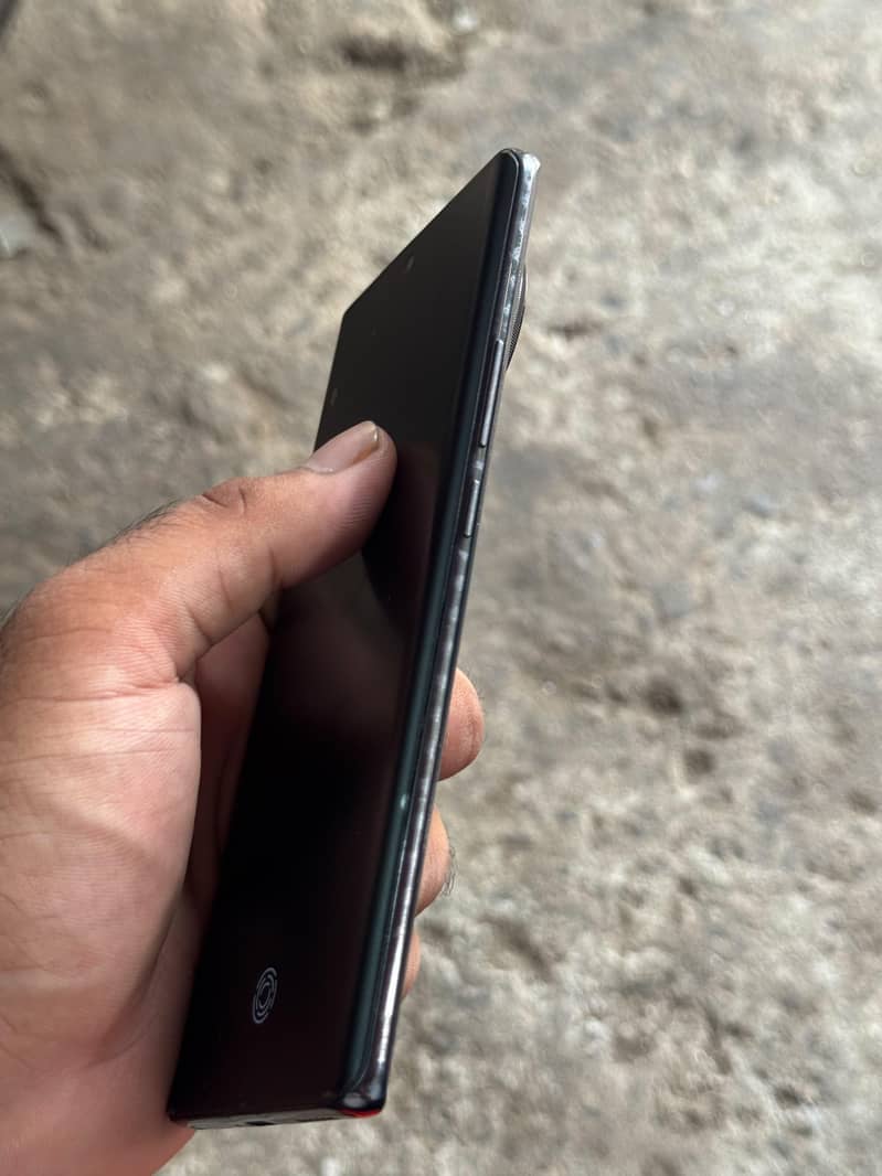 Tecno CAMON 30S 3