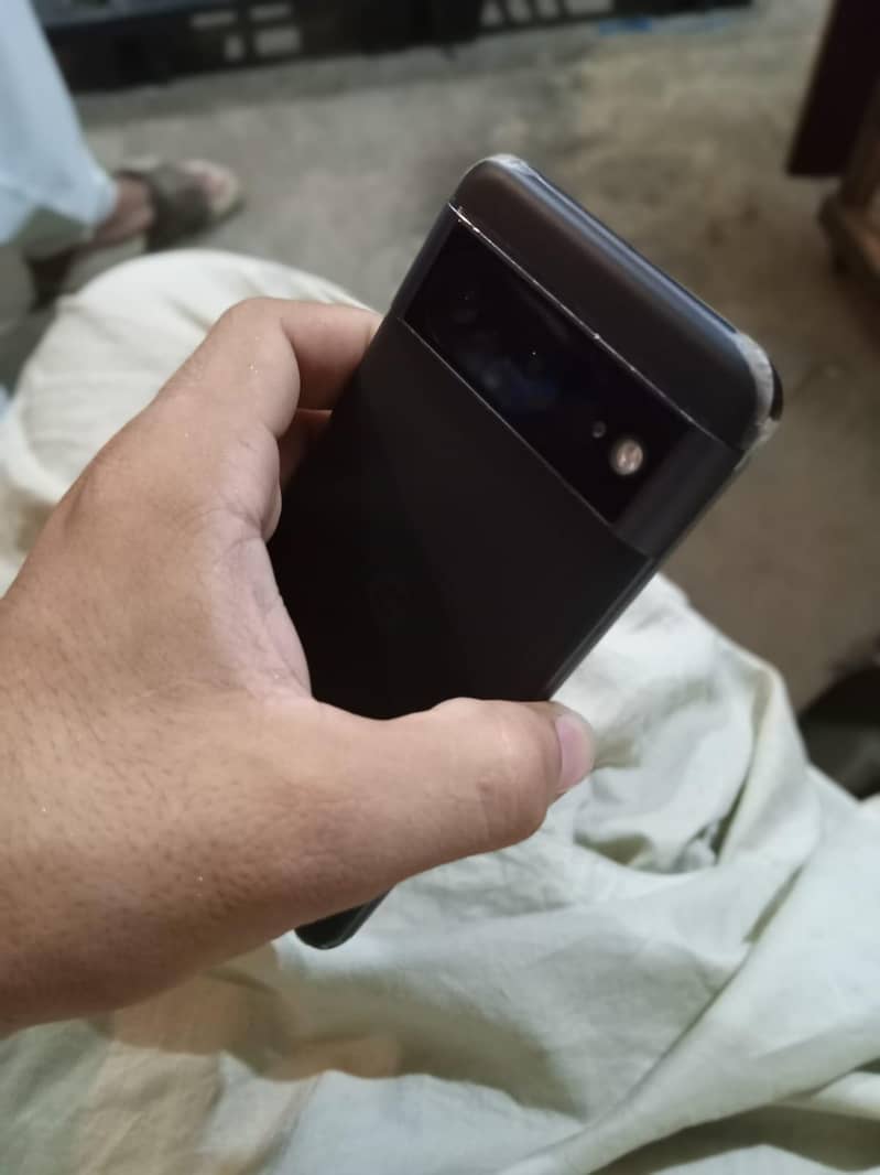 Google Pixel 8 5