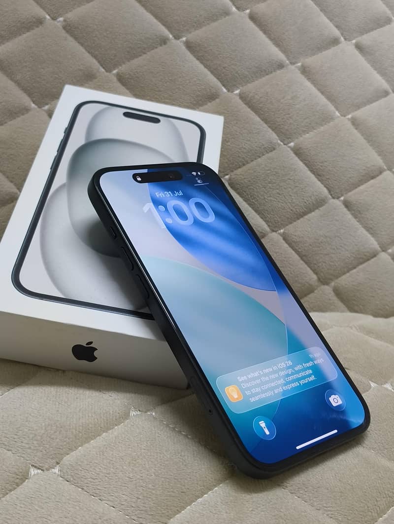 Apple iPhone 15 2