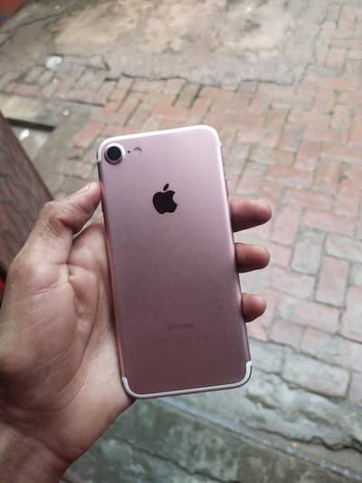 Apple iPhone 7
