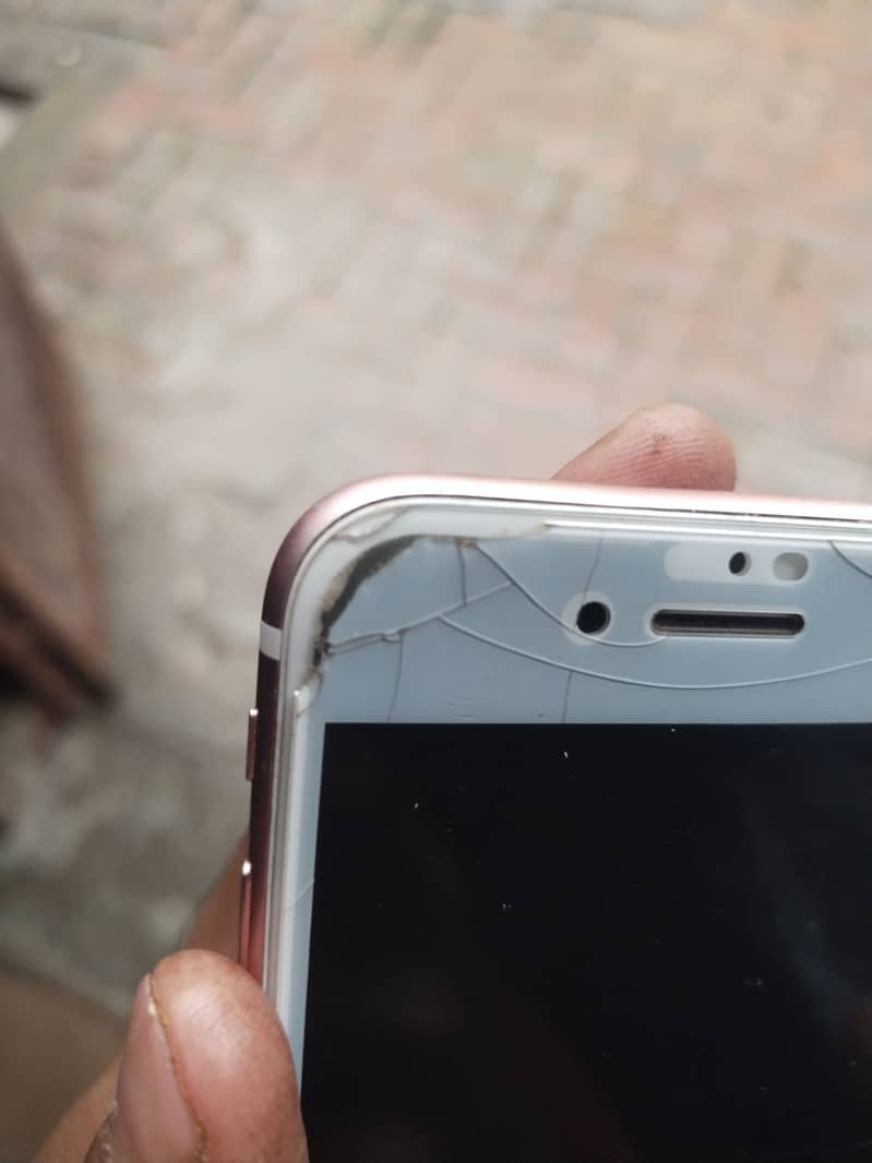 Apple iPhone 7 2