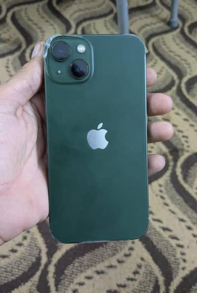 Apple iPhone 13
