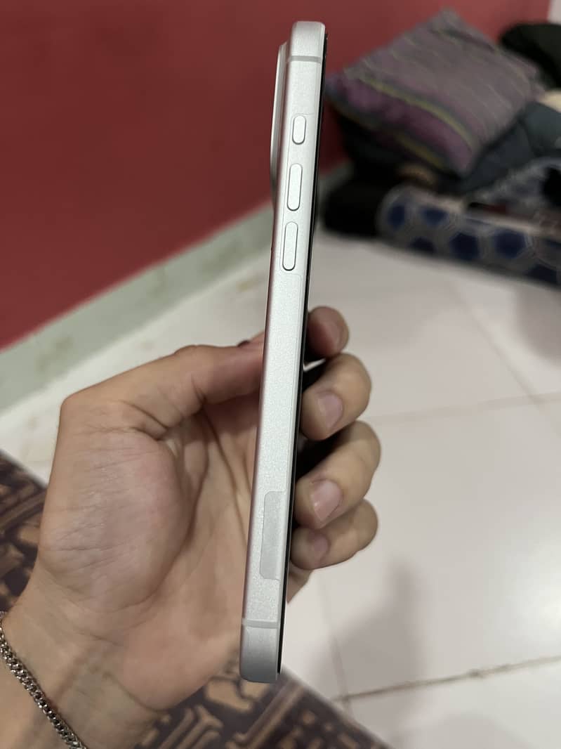Apple iPhone 17 Pro Max 6
