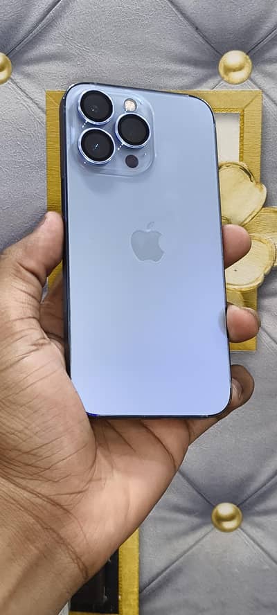 Apple iPhone 13 Pro
