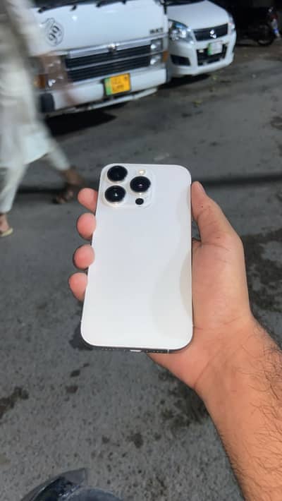 Apple iPhone 15 Pro
