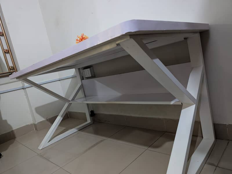 Gaming table 1