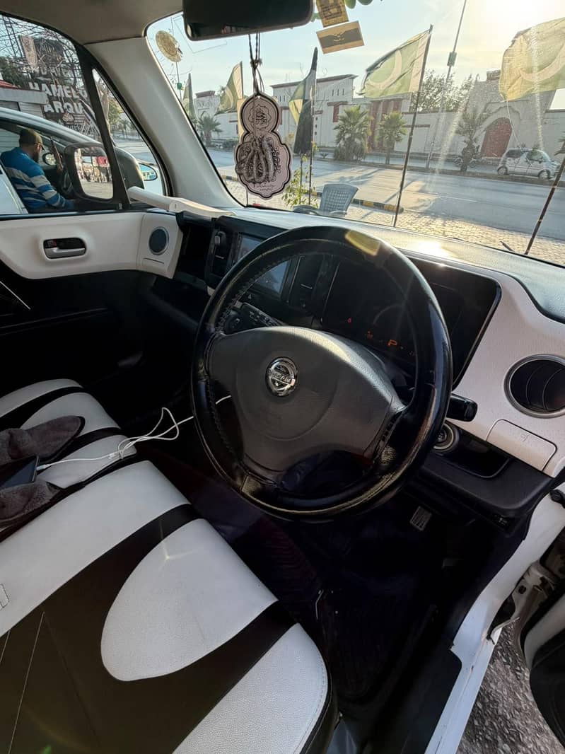 Nissan Moco 2014 6