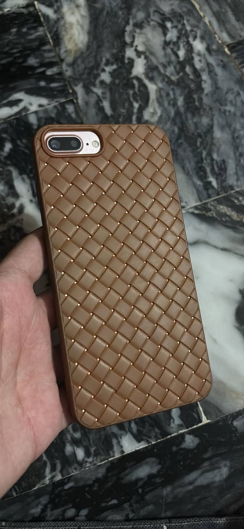 Apple iPhone 7 Plus 1