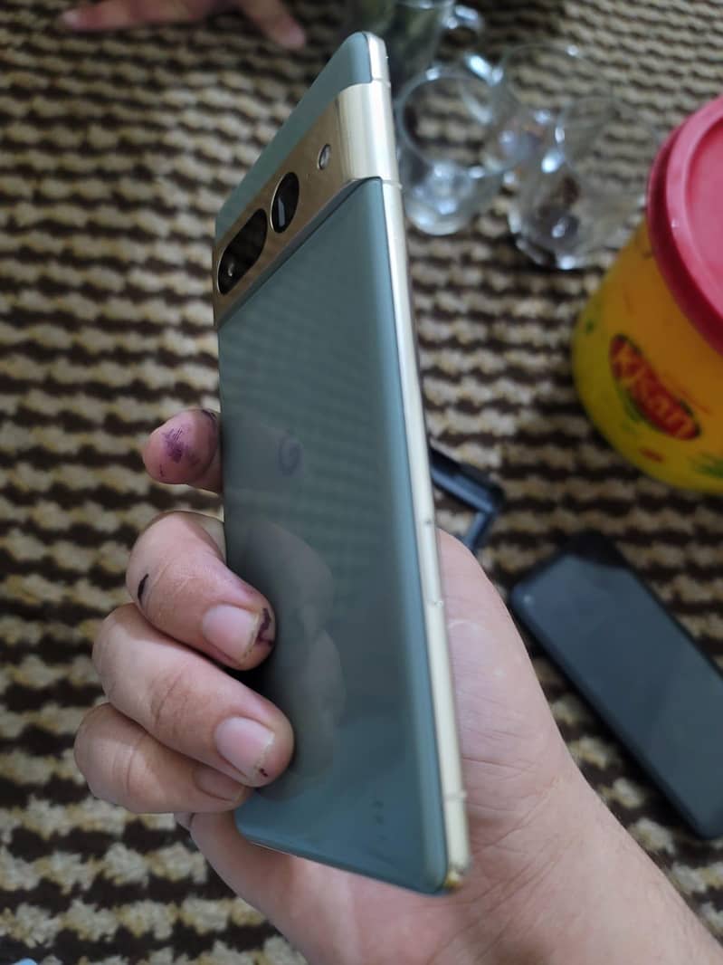 Google Pixel 7 Pro 2