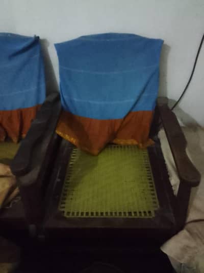 poshing set sofa 2 adad or 4 cheer