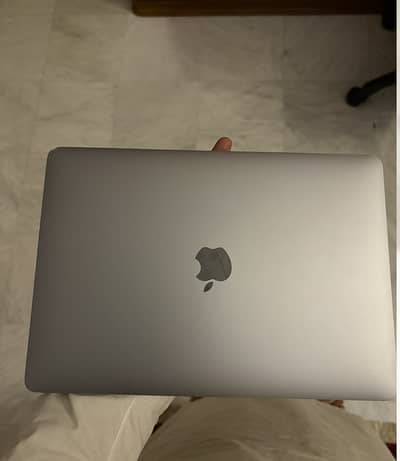 Used Apple MacBook Pro 13 2022 model - M2 Chip 08GB RAM 256GB SSD
