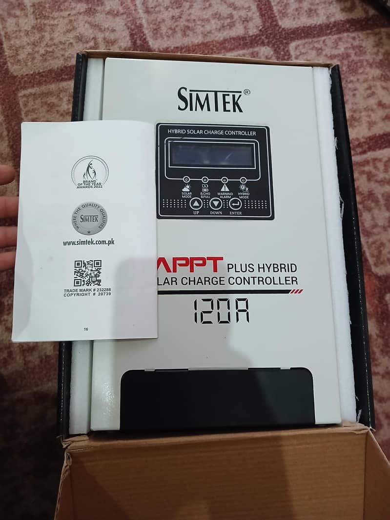 Simtek MPPT 120A 1