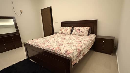 Bed room furniture/ double bed/ wooden furniture for sale