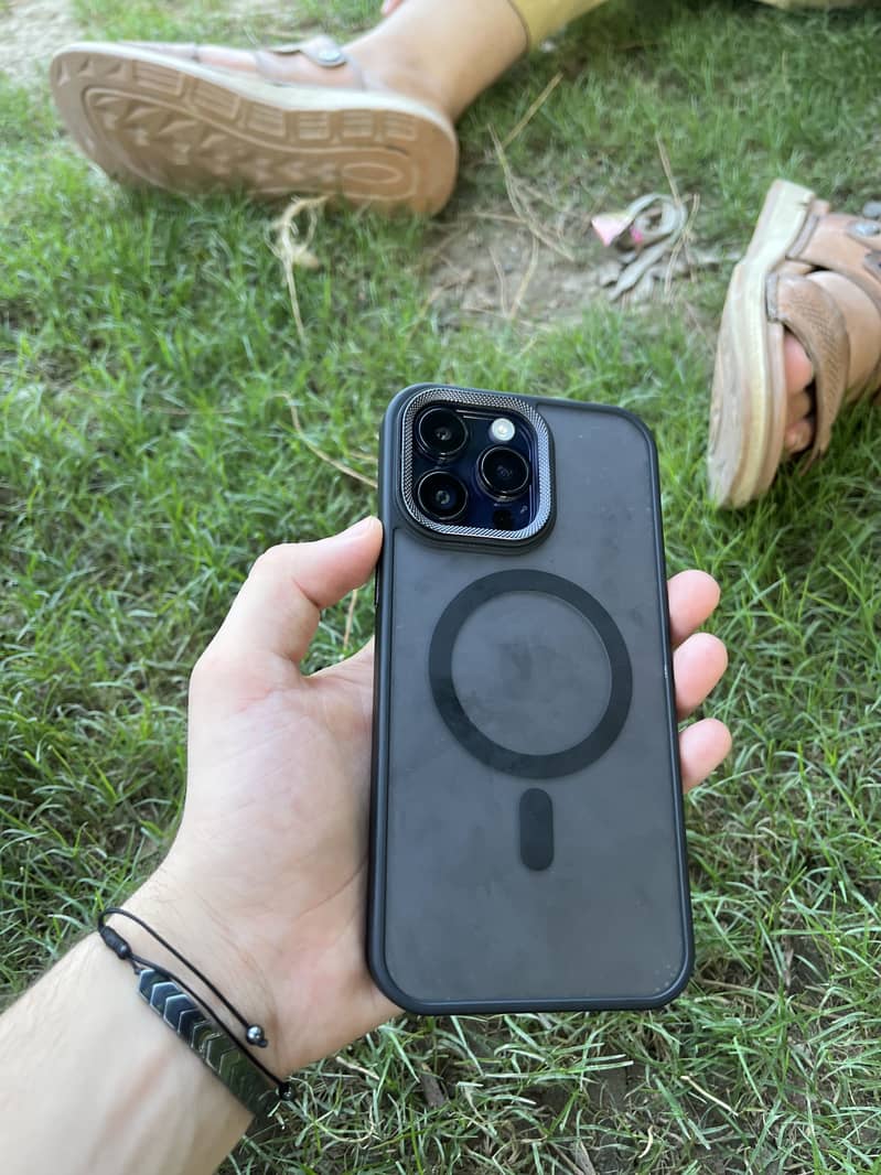 Apple iPhone 14 Pro Max 3