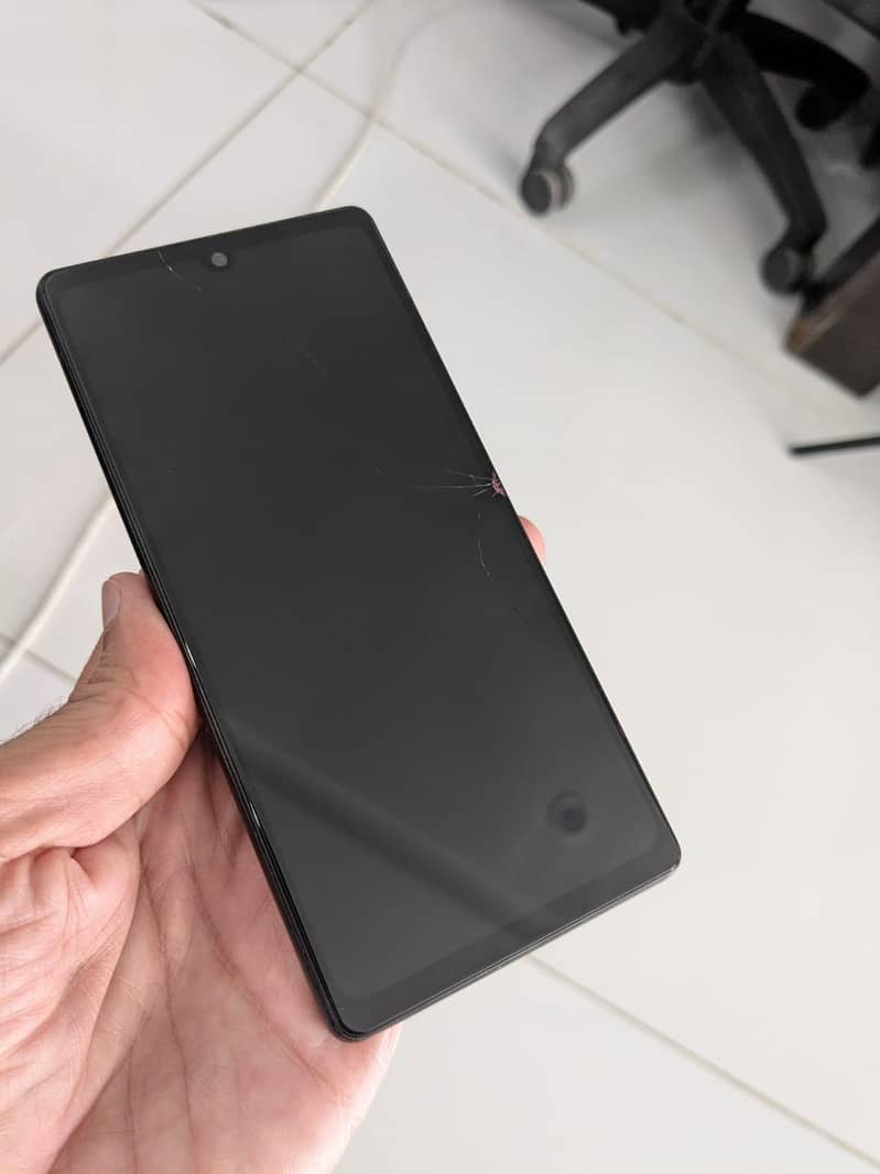 Google Pixel 6a 1