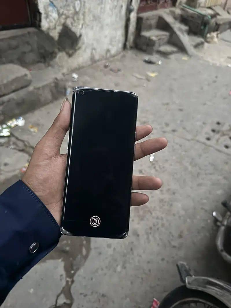 One Plus 9 Pro 4