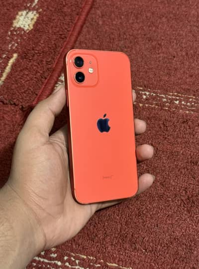 Apple iPhone 12
