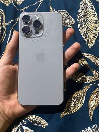 Apple iPhone 15 Pro Max