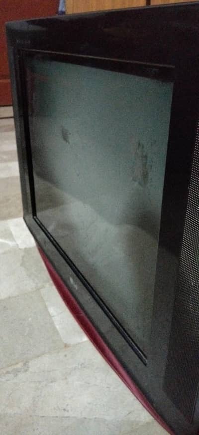 LUXURY TV