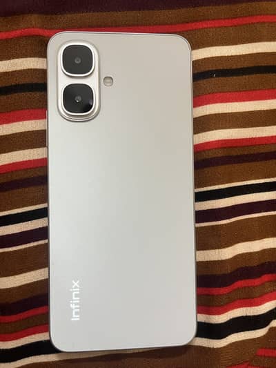 Infinix Smart 10 4/64