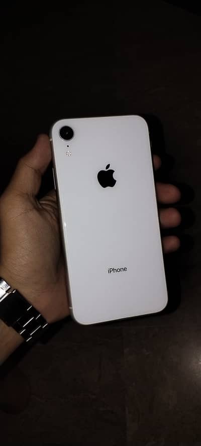 Apple iPhone XR
