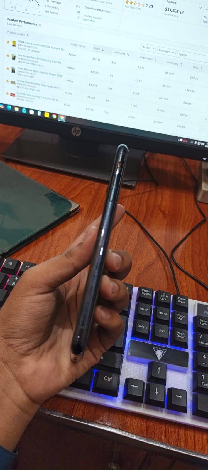Apple iPhone 11 Pro Max 2
