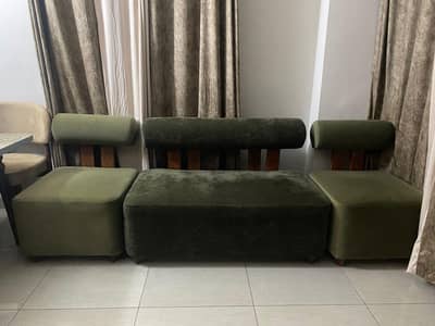 4 SEATER GREEN SOFA SET