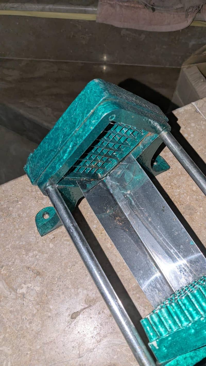 chips cutter 3