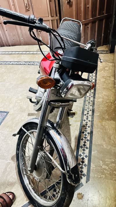 Honda 125 SE 2023